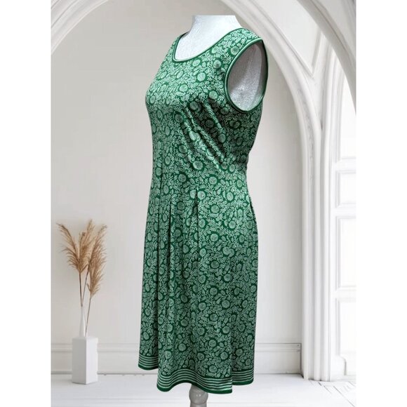 NEW Max Studio A-Line Dress M Women Green Floral Stretchy Pleats comfort Style - Picture 3 of 8